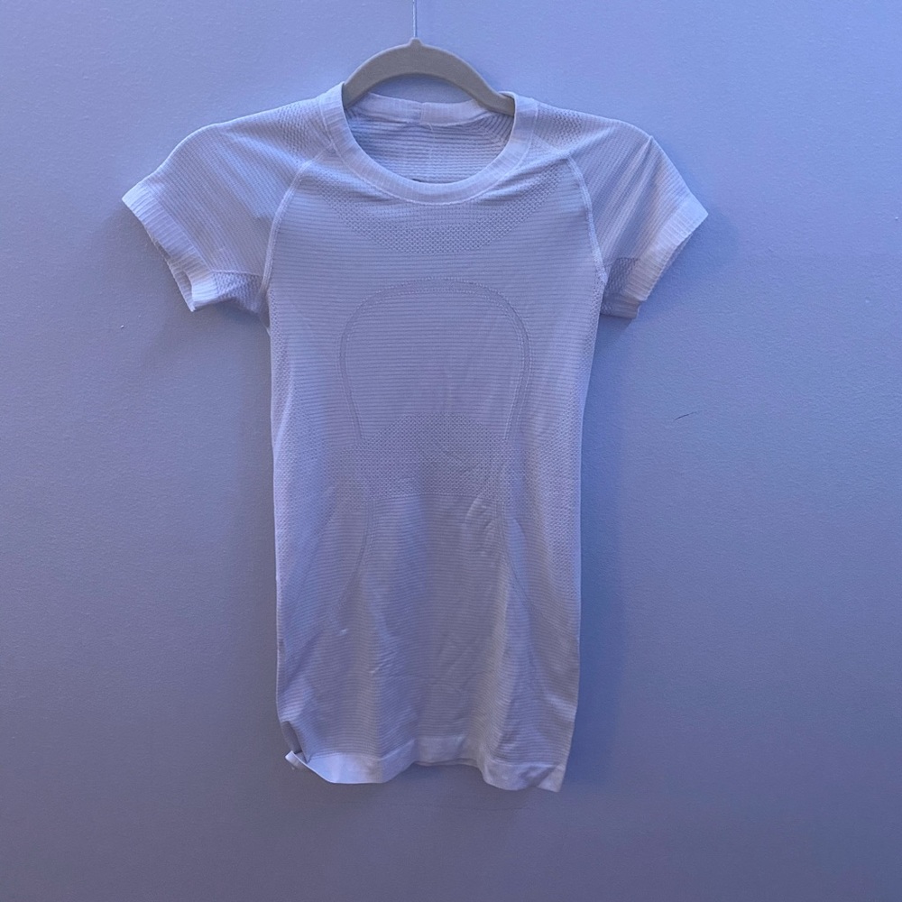 Lululemon swiftly tech tshirt in white